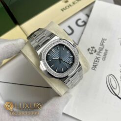 Đồng Hồ Nam Patek Philippe Nautilus 5711 Viền Đá Sworovski Mặt Xanh 40mm