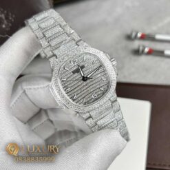 Đồng Hồ Nữ Patek Philippe Replica 11 Nautilus 7118 Đính Full Đá Swarovski 35.2mm
