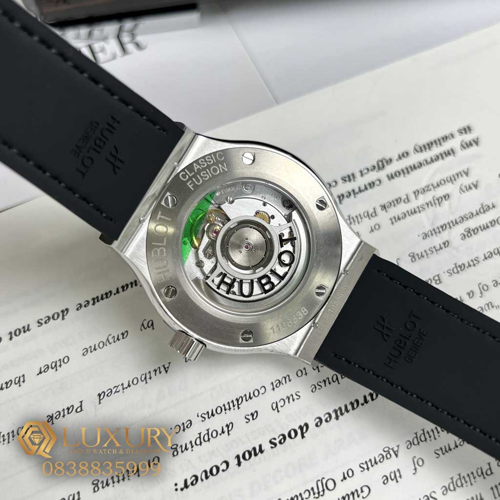 Đồng Hồ Nam Hublot Classic Fusion Titanium mặt số đen Đính đá cao cấp Rep 11 HB 42mm